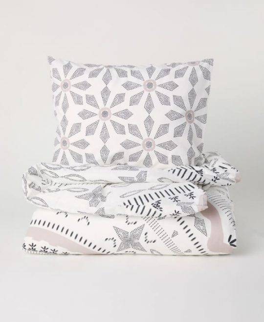 Geometric Print Bed Linen